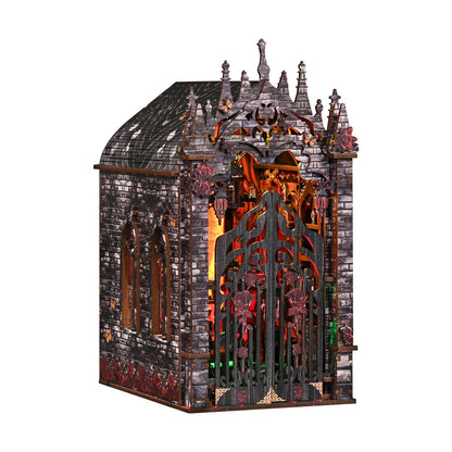 Booknook Dark Castle – schuin links